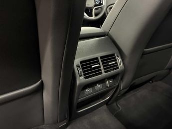 LAND ROVER DISCOVERY SPORT 1.5 P270E Dynamic Se 5Dr Auto [5 Seat]