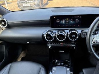 MERCEDES-BENZ A CLASS A200 Sport Executive 5Dr Auto