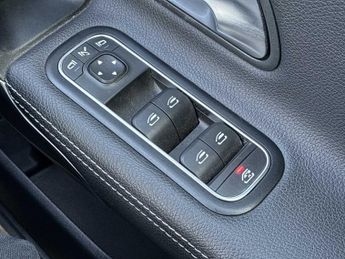 MERCEDES-BENZ A CLASS A200 Sport Executive 5Dr Auto