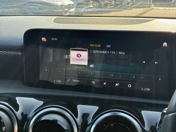 MERCEDES-BENZ A CLASS A200 Sport Executive 5Dr Auto