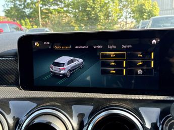 MERCEDES-BENZ A CLASS A200 Sport Executive 5Dr Auto
