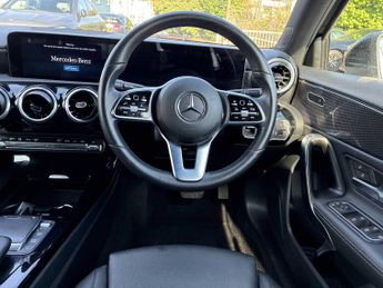 MERCEDES-BENZ A CLASS A200 Sport Executive 5Dr Auto