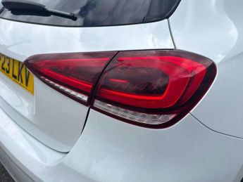 MERCEDES-BENZ A CLASS A180 Amg Line Executive 5Dr Auto