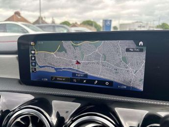 MERCEDES-BENZ CLA Cla 200 Amg Line Executive 4Dr Tip Auto