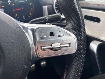 MERCEDES-BENZ CLA Cla 200 Amg Line Executive 4Dr Tip Auto