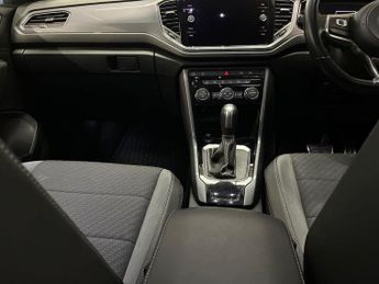 VOLKSWAGEN T-ROC 1.5 Tsi Gpf Evo R-Line Suv 5Dr Petrol Dsg Euro 6 (S/S) (150 Ps)