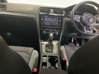VOLKSWAGEN GOLF 2.0 Tdi R-Line Edition Hatchback 5Dr Diesel Dsg Euro 6 (S/S) (15