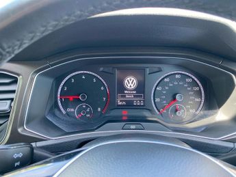 VOLKSWAGEN T-ROC 1.5 Tsi Gpf Evo Se Suv 5Dr Petrol Dsg Euro 6 (S/S) (150 Ps)