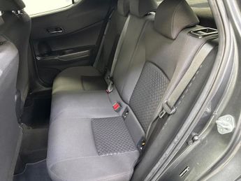 TOYOTA C-HR 1.8 Vvt-H Icon Suv 5Dr Petrol Hybrid Cvt Euro 6 (S/S) (122 Ps)