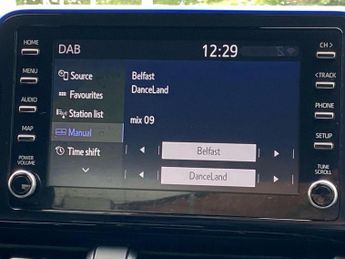 TOYOTA C-HR 1.8 Vvt-H Dynamic Suv 5Dr Petrol Hybrid Cvt Euro 6 (S/S) (122 Ps