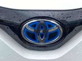 TOYOTA C-HR 1.8 Vvt-H Dynamic Suv 5Dr Petrol Hybrid Cvt Euro 6 (S/S) (122 Ps