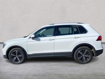 VOLKSWAGEN TIGUAN 2.0 Tdi Se Navigation Suv 5Dr Diesel Dsg Euro 6 (S/S) (150 Ps)