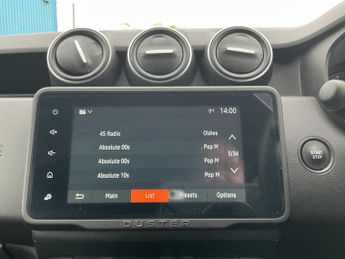 DACIA DUSTER 1.3 Tce 150 Journey 5Dr Edc