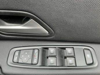 DACIA DUSTER 1.3 Tce 150 Journey 5Dr Edc