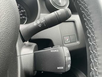 DACIA DUSTER 1.3 Tce 150 Journey 5Dr Edc