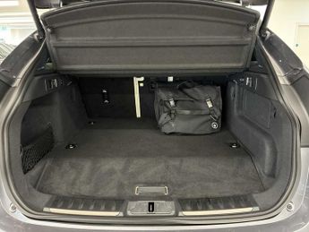 JAGUAR F-PACE 2.0 P400E R-Dynamic Hse Black 90Th Anniv 5Dr Auto
