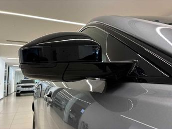 JAGUAR F-PACE 2.0 P400E R-Dynamic Hse Black 90Th Anniv 5Dr Auto
