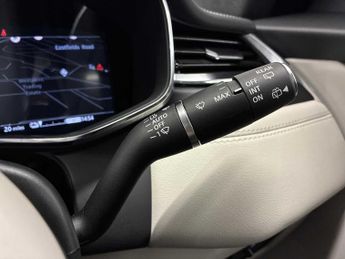 JAGUAR F-PACE 2.0 P400E R-Dynamic Hse Black 90Th Anniv 5Dr Auto