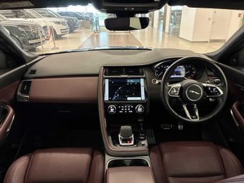 JAGUAR E-PACE 1.5 P300E R-Dynamic Black 5Dr Auto