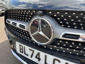 MERCEDES-BENZ GLA Gla 200 Amg Line Executive 5Dr Auto