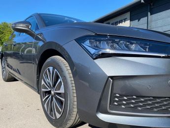 SKODA Superb 1.5 Tsi E-Tec Se Technology 5Dr Dsg