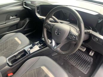 VAUXHALL MOKKA 50Kwh Ultimate Suv 5Dr Electric Auto (136 Ps)