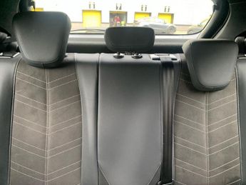 VAUXHALL MOKKA 50Kwh Ultimate Suv 5Dr Electric Auto (136 Ps)