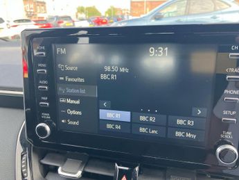 TOYOTA COROLLA 1.8 Vvt-H Icon Touring Sports 5Dr Petrol Hybrid Cvt Euro 6 (S/S)