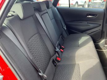 TOYOTA COROLLA 1.8 Vvt-H Icon Touring Sports 5Dr Petrol Hybrid Cvt Euro 6 (S/S)