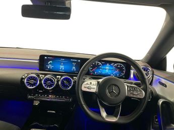 MERCEDES-BENZ CLA 1.3 Cla200H Mhev Amg Line (Executive) Coupe 4Dr Petrol Hybrid 7G
