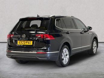 VOLKSWAGEN TIGUAN ALLSPACE 1.5 Tsi Life Suv 5Dr Petrol Dsg Euro 6 (S/S) (150 Ps)