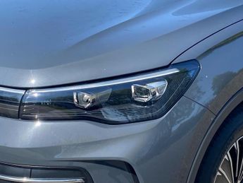 VOLKSWAGEN Tiguan 1.5 Etsi 150 Match 5Dr Dsg