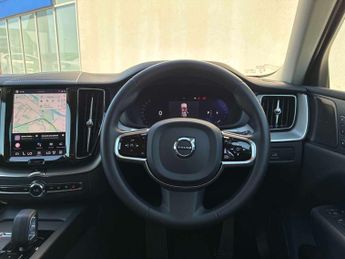 VOLVO XC60 2.0 B4P Plus Dark 5Dr Geartronic