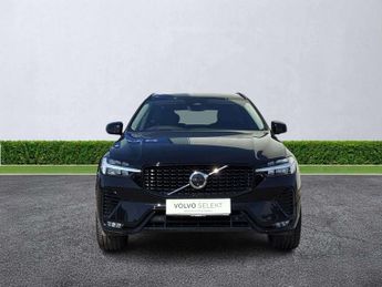 VOLVO XC60 2.0 B4P Plus Dark 5Dr Geartronic