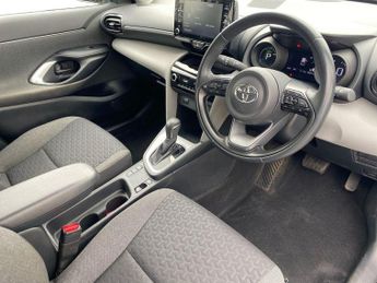 TOYOTA YARIS CROSS 1.5 Vvt-H Icon Suv 5Dr Petrol Hybrid E-Cvt Euro 6 (S/S) (116 Ps)
