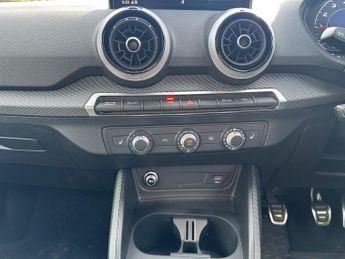 AUDI Q2 35 Tfsi S Line 5Dr S Tronic [C+S]