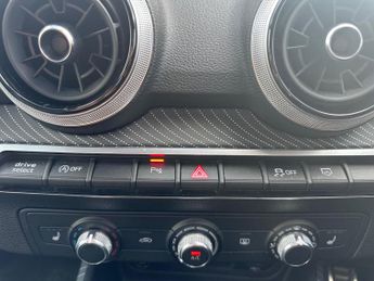 AUDI Q2 35 Tfsi S Line 5Dr S Tronic [C+S]
