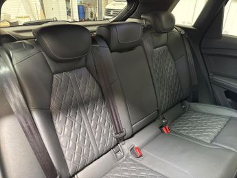 AUDI Q4 150Kw 40 82.77Kwh Edition 1 5Dr Auto [C+S/Tech]