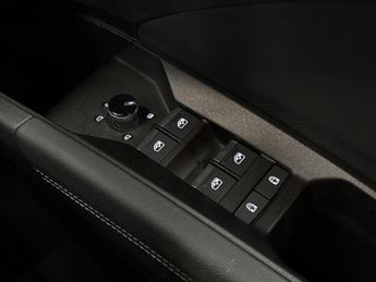 AUDI Q4 150Kw 40 82.77Kwh Edition 1 5Dr Auto [C+S/Tech]