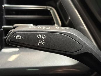 AUDI Q4 150Kw 40 82.77Kwh Edition 1 5Dr Auto [C+S/Tech]