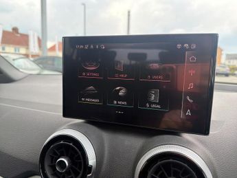 AUDI Q2 35 Tfsi Black Edition 5Dr S Tronic