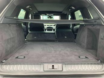 LAND ROVER RANGE ROVER SPORT 3.0 D300 Hse Dynamic Black 5Dr Auto