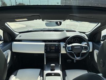 LAND ROVER DISCOVERY SPORT 2.0 D200 Dynamic Hse 5Dr Auto [7 Seat]
