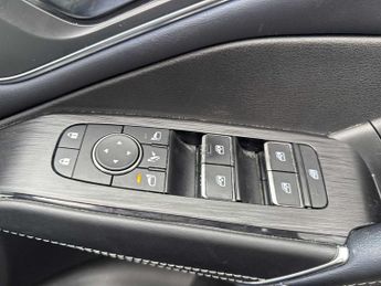 NISSAN QASHQAI 1.5 E-Power Tekna 5Dr Auto