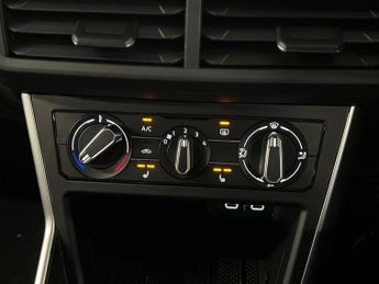 VOLKSWAGEN Taigo 1.0 Tsi 115 Match 5Dr Dsg