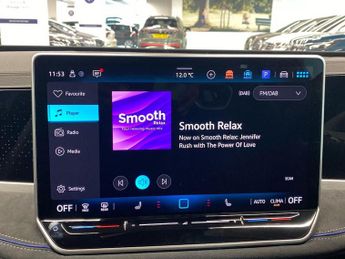 VOLKSWAGEN PASSAT 1.5 Etsi R-Line 5Dr Dsg