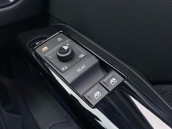 VOLKSWAGEN ID.3 Id.3 Pa Pro S Match 79Kwh 204 Ps 1-Speed Automatic 5 Door