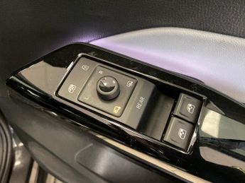 VOLKSWAGEN ID.3 150Kw Business Pro 58Kwh 5Dr Auto