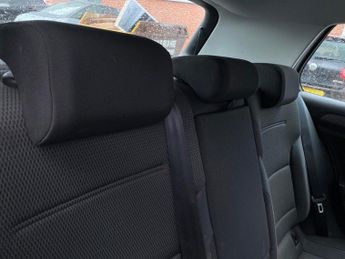 VOLKSWAGEN GOLF 1.6 Tdi Se Nav Hatchback 5Dr Diesel Dsg Euro 6 (S/S) (115 Ps)