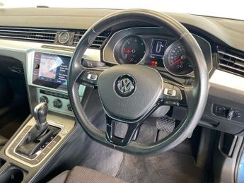 VOLKSWAGEN PASSAT 2.0 Tdi Se Business Estate 5Dr Diesel Dsg Euro 6 (S/S) (150 Ps)